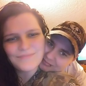 Meet your Posher, Leeann